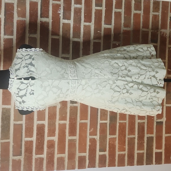 Altar'd State sage colored dress, size Small - Picture 6 of 12